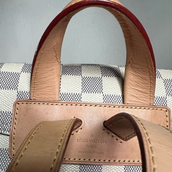 Louis Vuitton Sperone Damier Azur backpack. Nice preowned backpack. - Picture 8 of 15